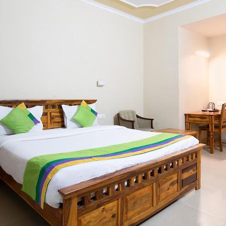 Treebo The Anchorage Malviya Nagar Hotel Jaipur Bagian luar foto