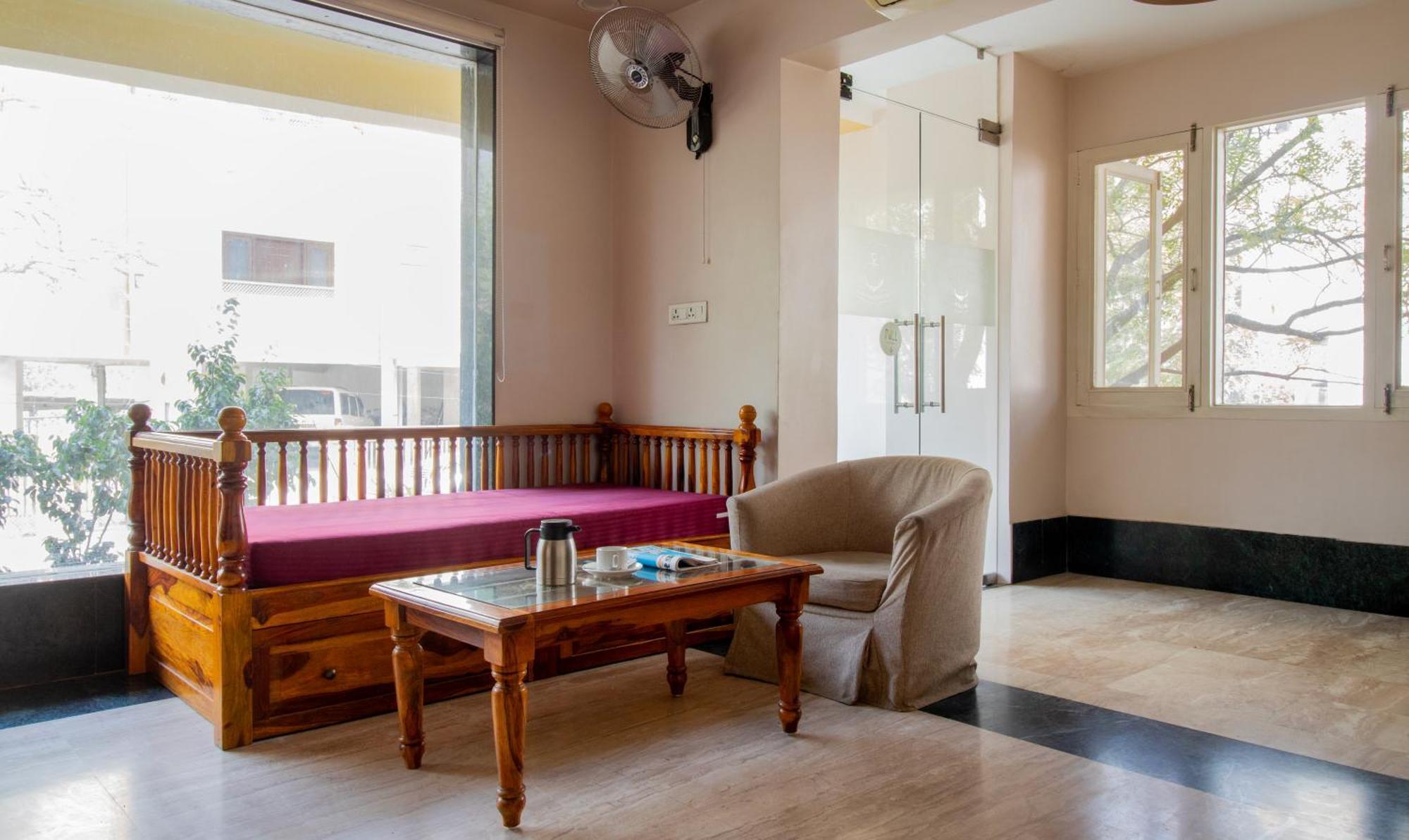 Treebo The Anchorage Malviya Nagar Hotel Jaipur Bagian luar foto