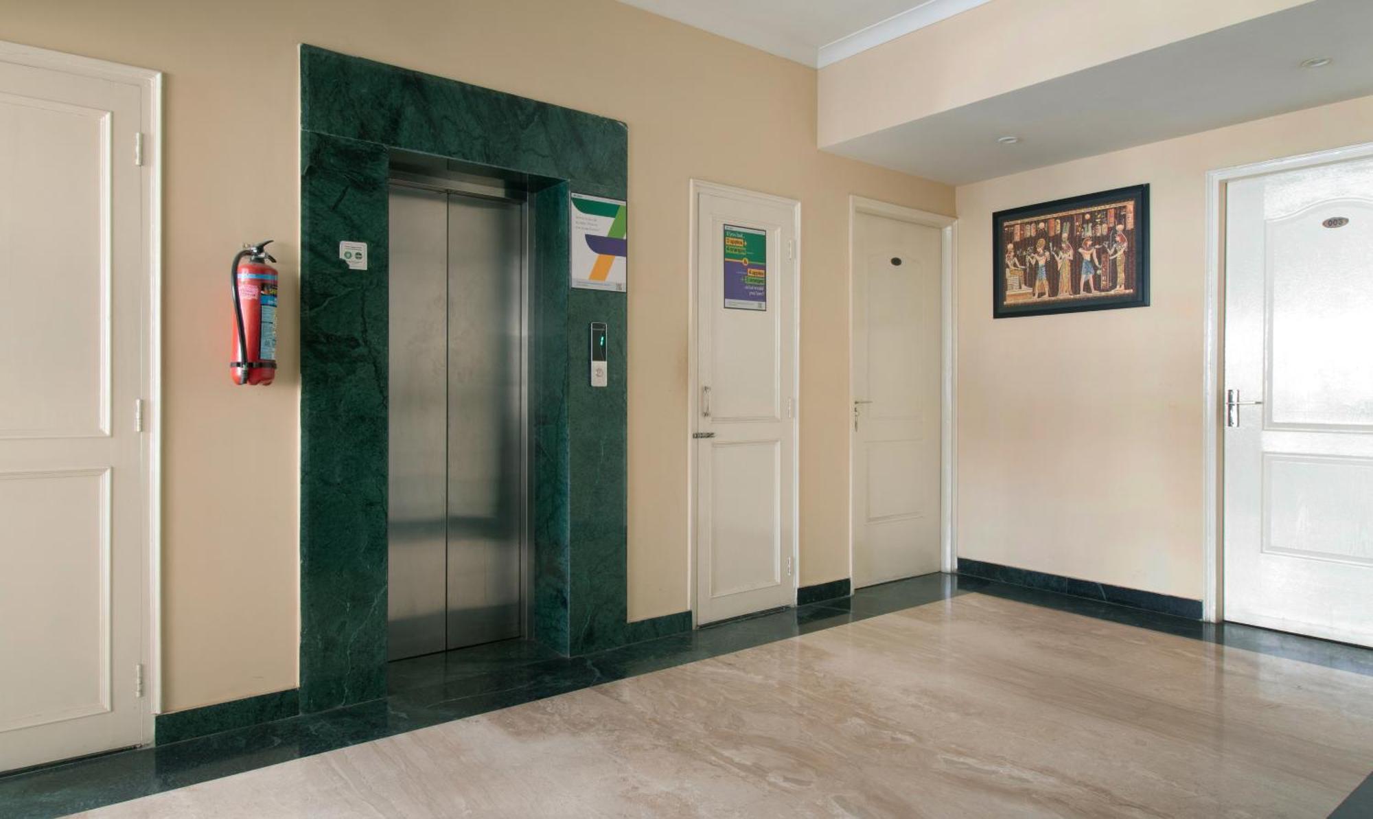 Treebo The Anchorage Malviya Nagar Hotel Jaipur Bagian luar foto
